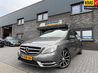 Mercedes-Benz B-klasse 180 Ambition | AUTOMAAT | 3/6 OF 12MND GARANTIE | NAVI | PANO DAK | CRUISE | LMV |