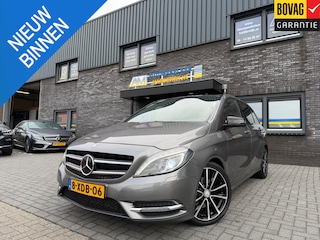Mercedes-Benz B-klasse 180 Ambition | AUTOMAAT | 3/6 OF 12MND GARANTIE | NAVI | PANO DAK | CRUISE | LMV |