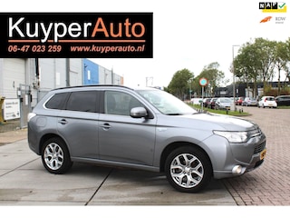 Mitsubishi Outlander 2.0 PHEV Instyle nap 4wd automaat trekhaak leder camera navi multimedia