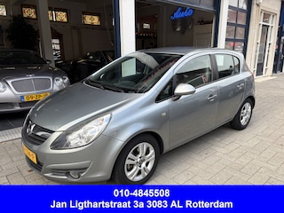 Opel Corsa 1.4-16V 5-DEURS/AIRCO/L.M VELGEN