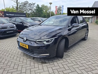 Volkswagen Golf 1.5 eTSI Style VERWACHT !!! | AUTOMAAT | PANORAMADAK | LEDER | ELEKTRISCHE STOEL | MEMORY | NAVIGATIE | PDC | VIRTUEEL | LMV | ADAPTIEVE CRUISE | STOEL & STUURVERWARMING | 12 MAANDEN BOVAG GARANTIE |