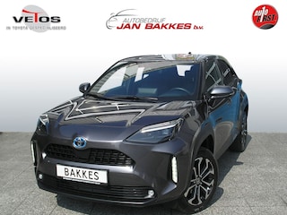 Toyota Yaris Cross Hybrid Dynamic 10.988 km winter + safety