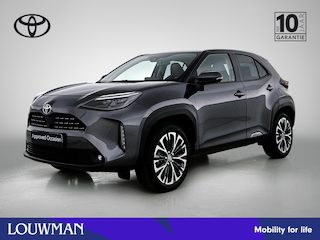 Toyota Yaris Cross 1.5 Hybrid Executive + | Panoramadak | LED Matrix | Head-Up | 360 Camera | Dodehoek detectie | Stoel+stuurverwarming | Elektrische achterklep | Parkeersensoren voor+achter | Navigatie | Apple CarPlay/Android A