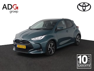 Toyota Yaris 1.5 Hybrid 115 Dynamic | Stoel verwarming | Stuurwiel verwarming | Parkeer sensoren |