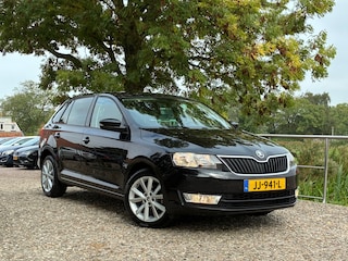 Skoda Rapid Spaceback 1.2 TSI Automaat | 1e eigenaar | Navi + Clima + Cruise nu €7.975,-!!