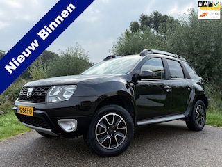 Dacia Duster 1.2 TCe Blackshadow | 2e Eigenaar | Leder | Camera | Navi | Stoelverwarming | Trekhaak | Airco | PDC | Cruise |