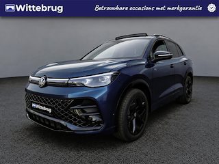 Volkswagen Tiguan 1.5 -Line Black Style 150pk eTSI DSG Automaat / Panoramadak / Black Style / 19"LM Velgen / Navigatie / 360 Camera trans