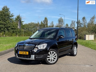 Skoda Yeti 1.2 TSI Elegance Automaat, Trekhaak, Cruise