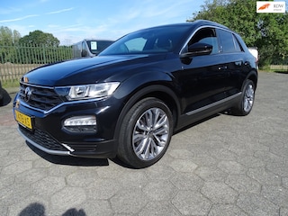 Volkswagen T-Roc 1.0 TSI Style Business ECC/LMV/NAV/CRUISE/CAMERA