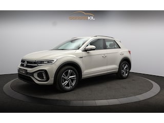 Volkswagen T-Roc 1.0 TSI R-Line Dealeronderh. / Stoelverwarming / Smartphone Integratie / Parkeerhulp voor- en achter / DAB+