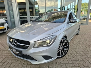 Mercedes-Benz CLA 180 AMBITION AUTOMAAT NAVI PANORAMADAK PDC LMV
