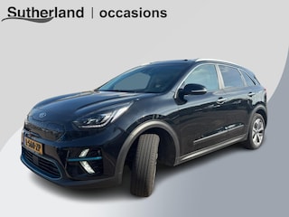 Kia Niro e-Niro ExecutiveLine 64 kWh | SOH 98,1 % | Lederen Interieur | Schuif - Kantel Dak | Navigatie | Dealer onderhouden |