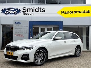 BMW 3-serie Touring 330e High Executive M-Sport Full Options | PANO I LED I Sportstoelen I Adapt Cruise I Head-Up I 18"LM |