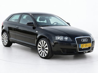 Audi A3 1.6 Attraction Clima/Cruise!!
