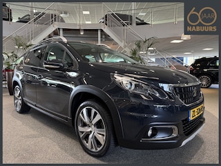 Peugeot 2008 1.2 110pk EAT6 BL Allure, NL auto, Trekhaak, Pano, Camera
