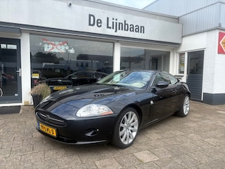 Jaguar XK 4.2 V8 Coupé