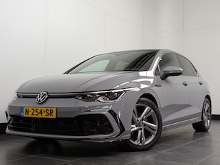 Volkswagen Golf 1.5 TSI 130 pk R-Line Business | Achteruitrijcamera | Schuifdak | Cruise control adaptief |
