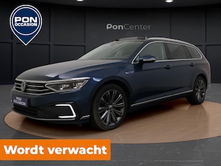 Volkswagen Passat Variant 1.4 TSI PHEV GTE | Pano Dak | Trekhaak | Camera | ACC | Elek. Achterklep | Stuur-/Stoelverwarming | Matrix LED | 18'' |