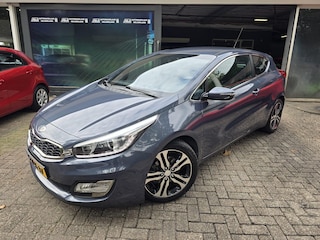 Kia ProCeed pro_cee'd 1.6 GDI Business Pack | AUTOMAAT | 3/6 OF 12 MND GARANTIE | NIEUWE APK | NAVI | CAMERA | CRUISE | PDC |