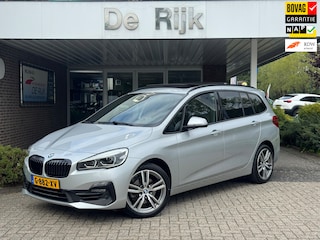 BMW 2-serie Tourer 218i 7p. High Executive | Pano, Leder, Navi, Camera, Stoelverw., Cruise, Climate | Dealeronderhouden |