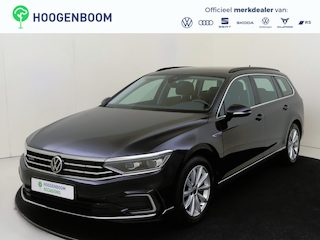 Volkswagen Passat Variant 1.4 TSI PHEV GTE Business | SoH 94% | Achteruitrijcamera | Matrix LED verlichting | Adaptieve cruise control | Lane assist | Navigatie | 3-zone airco | Elektrische kofferklep |