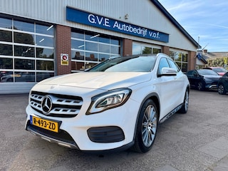 Mercedes-Benz GLA 200 PREMIUM PLUS A/T Leder panorama dak Trekhaak.