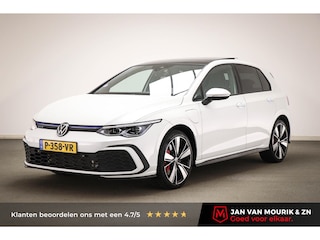 Volkswagen Golf 1.4 eHybrid GTE | WINTER PACK | IQ LIGHT | PANORAMADAK | STUURVERWARMING | TREKHAAK | 18"
