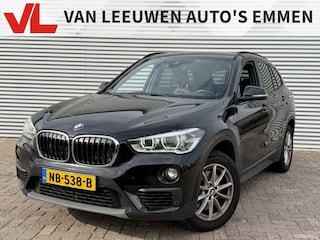 BMW X1 xDrive20i Centennial High Executive | Nieuw Binnen! | HUD | Stoelverwarming | Trekhaak