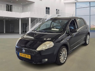 Fiat Punto Grande 1.4-16V Emotion/ LEDER/ CRUISE