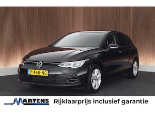 Volkswagen Golf 1.0 TSI 110pk Life Privacyglass ACC Navigatie