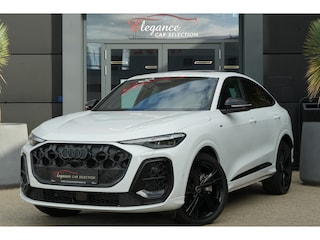 Audi Q5 2.0 TFSI e-hybrid quattro S edition Sportback | 299PK | Pano | 360° | 21" | Keyless | S Line | Tech Plus | Audi Q5 Sportback S edition 299 PK Plug-in Hybrid met 2.0 viercilinder, panoramadak, 360° camera, 21-inch lichtmetalen velgen, Keyless Entry, adaptieve LED-koplampen, adaptieve cruise control