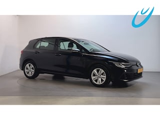 Volkswagen Golf 1.0 TSI 110pk Life Sfeerverlichting Navigatie App-Connect DAB+