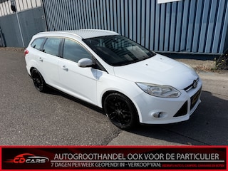 Ford Focus Wagon 1.0 EcoBoost Titanium versnellingsbak is niet goed!!! Rij Wel Gewoon Bij de verkoop van gebruikte voertuigen door CD-Cars wordt geen standaard garantie verstrekt. De koper aanvaardt het voertuig in de staat waarin het zich bevindt op het moment van aankoop