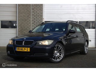 BMW 3-serie Touring 318i Business Line