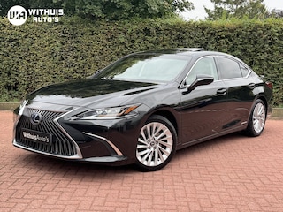 Lexus ES 300h President Line Full Option Dealer Onderhouden