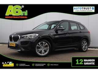 BMW X1 xDrive25e Business Edition Plus Trekhaak Leder LED Navigatie Head up Display Stoelverwarming 18 inch LMV Elektrische Achterklep