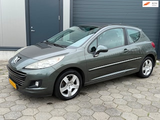 Peugeot 207 1.6 VTi Première 120PK, Super nette NL-auto