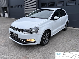 Volkswagen Polo 1.0 SOUND / CLIMA / NAVI / CRUISE