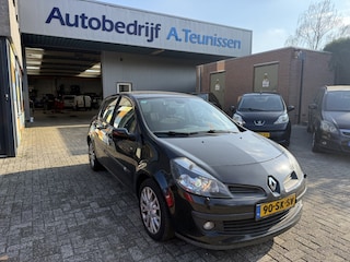 Renault Clio 1.6-16V Dynam.Luxe