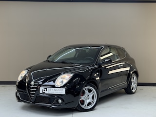 Alfa Romeo Mito 1.4 T Distinctive, 135Pk, 2010, 1ste eigenaar, Nieuwe multiair, Climate control, Cruise control, 4 seizoenen banden, Parkeersensoren, Armsteun,