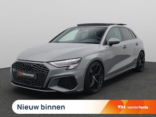 Audi A3 Sportback 40 TFSI e S edition Competition 204PK S-Tronic Panoramadak, Trekhaak, Keyless, 18" LM velgen, Parkeersensoren voor en achter, B&O Audio, Navi