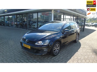 Volkswagen Golf Variant 1.4 TSI Connected Series VERSNELLINGSBAK MAAKT BIJGELUID