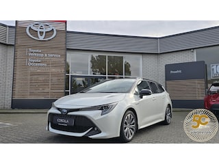 Toyota Corolla 1.8 Hybrid Bi-Tone Trekhaak