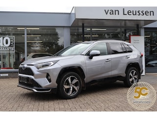 Toyota RAV4 2.5 Plug-in Hybrid AWD Style TREKHAAK PARKEERSENSOREN