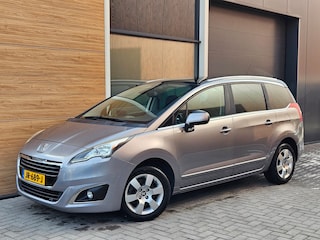 Peugeot 5008 1.2 PureTech Style 7p. Pano Navi Camera