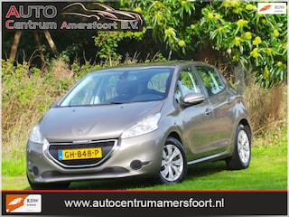 Peugeot 208 1.2 VTi Allure ( INRUIL MOGELIJK )