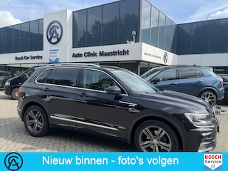 Volkswagen Tiguan 1.5 TSI ACT R-Line 150pk *** MEENEEMPRIJS *** | Leer | elektr. Klep Navi |