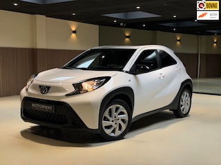 Toyota Aygo 1.0 VVT-i MT Playi|Carplay|Camera| Airco|Acc|