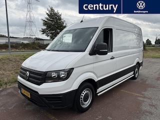 Volkswagen Crafter 30 2.0 TDI L3H3 Trendline Navigatie - Bijrijdersbank - Camera - Laadruimte betimmering - Trekhaak - Cruise control