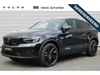 Volvo EC40 Single Motor Extended Range Plus Black Ed. 82 kWh | Stock Special | Eerste registratie september 2026 | Visual Park Assist met 360° Camera | Harman/Kardon | Vast Panoramadak | Elektrisch Verstelbare Voorstoelen Met Geheugen | Connect Microtech/Nubuck Bekleding | BLIS | Adaptive Cruise Control | Stoelverwarming Voor- en Achter | Stuurverwarming | Pilot Assist | Elektrische Achterklep Met Sensorsturing | Keyless |